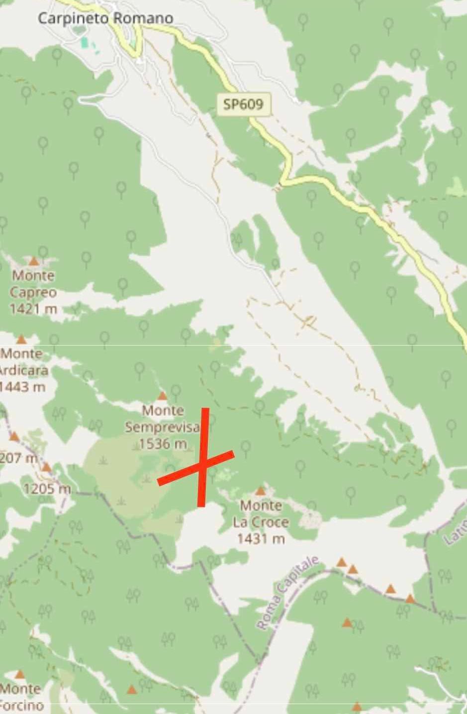 Ostia, notte di San Lorenzo: la Luna piena si prende la scena dietro i Lepini